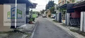 Rumah dekat Rumah sakit dan toserba di kartasura sukoharjo
