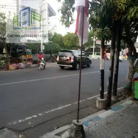 Rumah strategis tengah kota nganjuk jawa timur