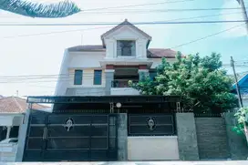Dijual Rumah 2 Lantai Lokasi Strategis Bebas Banjir di Semarang Timur