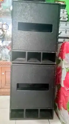 Sepasang Speaker pasif subbover 18in