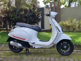 Vespa Sprint S 150 ABS IGet thn 2022 Putih Mulus Odo 16rb Koko Motor