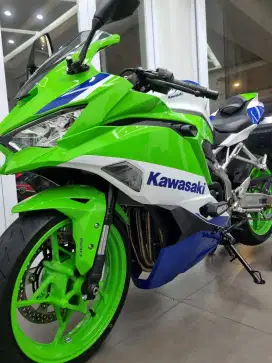 Zx25RR moge abs QC  low km like new spesial edition type tertinggi