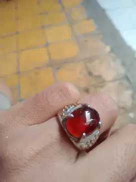 Cincin batu red garnet natural