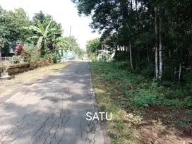 Tanah sukoharjo 1.109m² akses 3 jalan jalan 7m, 1,5km  jalan raya