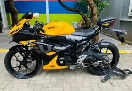 Suzuki GSX 150 R