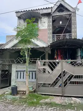 DIJUAL RUMAH LOKASI STRATEGIS SIAP HUNI HARGA MURAH