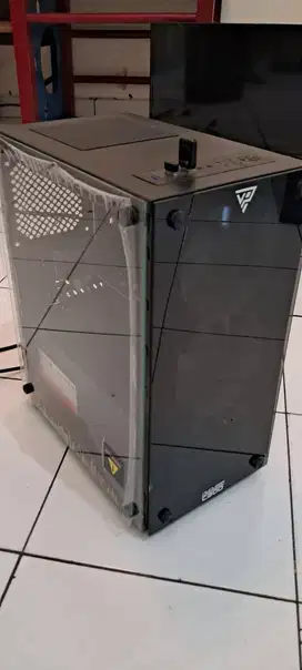 Dijual Desktop Komputer lengkap kondisi 99%