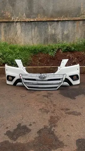 Grill & bumper innova barong