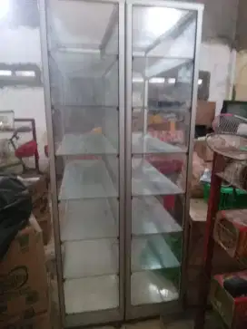 Etalase Second rasa baru