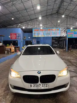 BMW 520i F10 2014 Luxury White Brown