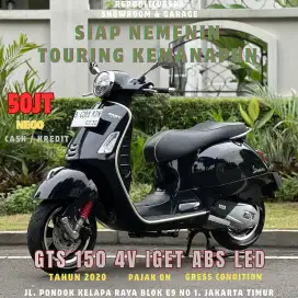 PIAGGIO VESPA GTS 150 4V IGET ABS LED Tahun 2020 WARNA BLACK