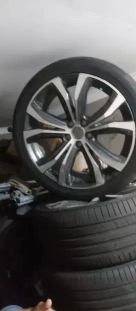 Velg lexus bekas