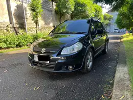 Suzuki SX4 X-Over 2008 MT Hitam Istimewa