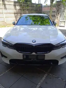 BMW G20 320i SPORT AT LASERLIGHT