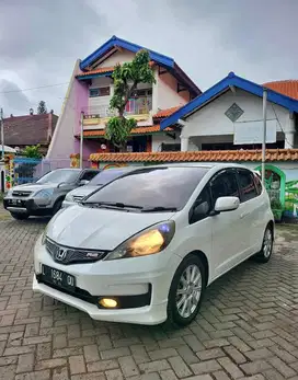 JAZZ RS 2013 MATIC SURABAYA