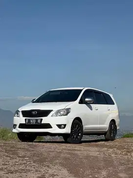 Innova diesel matic 2012