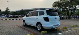 Chevrolet Spin 2014 Bensin