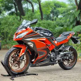 KAWASAKI NINJA 250 FI ABS SE ORANGE 2014 KM 5K PAJAK PANJANG NO MINUS