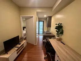 DISEWAKAN 1 BR lt 17 Pool View Apart Parahyangan Residence Bandung