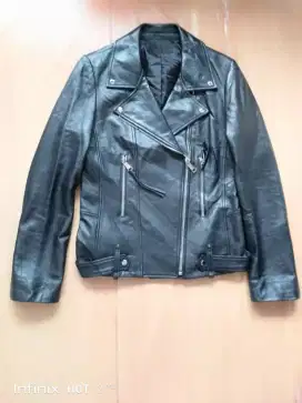 Jaket kulit uk S