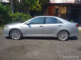 DI JUAL TOYOTA CAMRY 2012