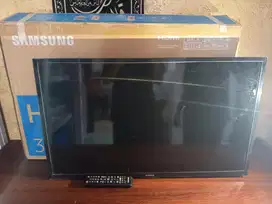 LED TV Samsung 32 Inch (Mati)
