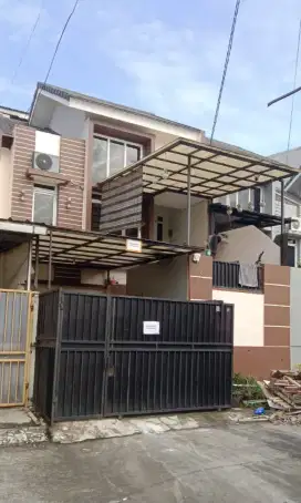 Disewakan rumah Vila Dago Pamulang
