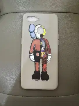 Casing HP Oppo F9 Case HP KAWS