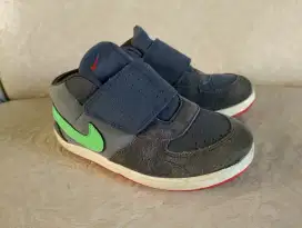 Nike SB Mavrk Mid 3 Toddler PRELOVED