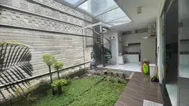 Dijual Cepat Rumah Lux di Komp Singgasana Pradana Bandung