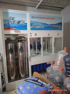 Peralatan air isi ulang
