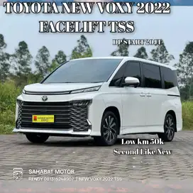 NEW VOXY 2022 Sensing Low KM rawatan TSS Putih