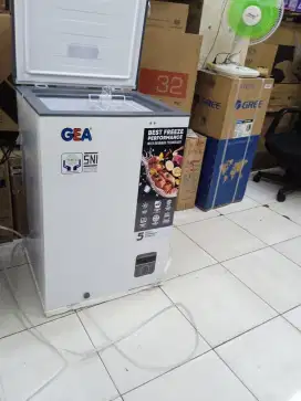 Freezer gea bisa untuk daging, frozen food