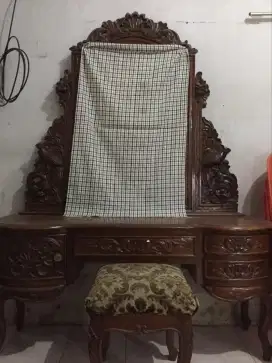 dijual Meja Rias Bahan Jati