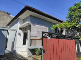 Disewakan Rumah Lokasi Strategis