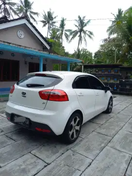 kia rio matic 2013