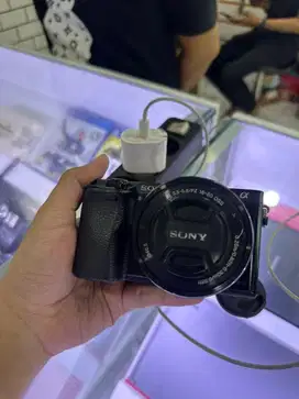 Kamera Mirrorless Sony Alpha Black A6000 Fullset