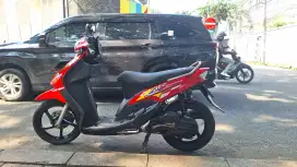 Yamaha Mio merah