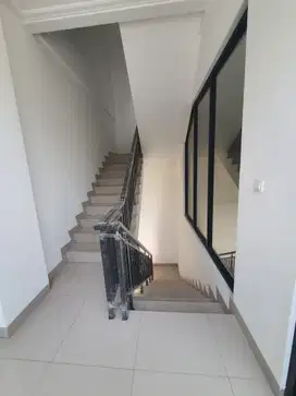DISKON 15 JUTA, RUKO OSAKA PIK2 COCOK UNTUK KANTOR DAN GUDANG, READY