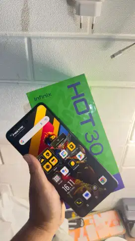 Infinix Hot 30 NFC 8+8/128Gb