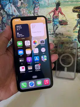 iPhone 11 Pro Max 64GB Garansi Inter Pemakaian 2019 All Operator