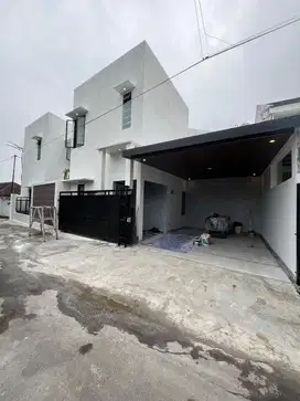 SEMI FURNIS RUMAH KUBUS ALA MILENIAL UNIC DAN ESTETIC DI WEDOMARTANI