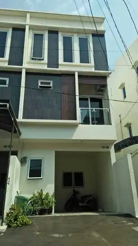 Dijual Rumah Baru Minimalis Modern 2 Lantai di Rawa sari Jakarta Pusat