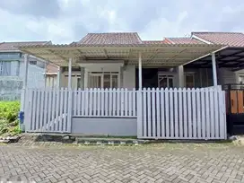 Rumah Strategis Jalan Lebar Pandanwangi Sulfat