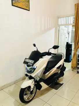 YAMAHA NMAX ISTIMEWA 2018 Pajak Hidup