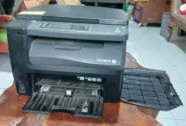 Multi function machine print,scan,copy Fujixerox DocuprintCM205bnormal
