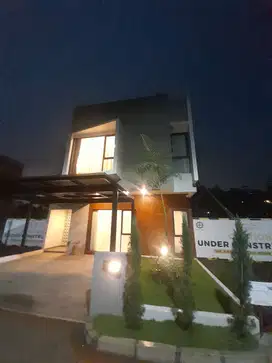 Rumah Lux Full Furnished plus Privat Pool di Cisitu Dago