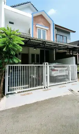 Rumah 2 Lantai Bagus  Siap Huni Di Cibubur Residence