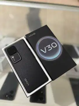 Vivo V30 12/512GB second like new