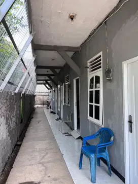 Kontrakan 10 unit 2 lantai SHM Lt 360 m2 Lb 200 m2 strategis sektor 9